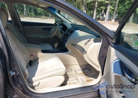 2013 Nissan Altima 2.5 S из США, поврежденный, VIN 1N4AL3AP0DC292204